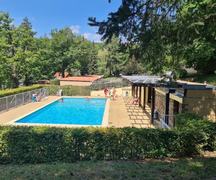 Appartement Au Calme Dans Residence Avec Piscine Boersch Екстериор снимка
